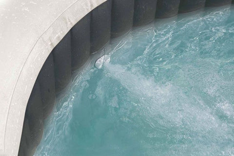 Intex deluxe opblaasbare jacuzzi - bubbels en jets